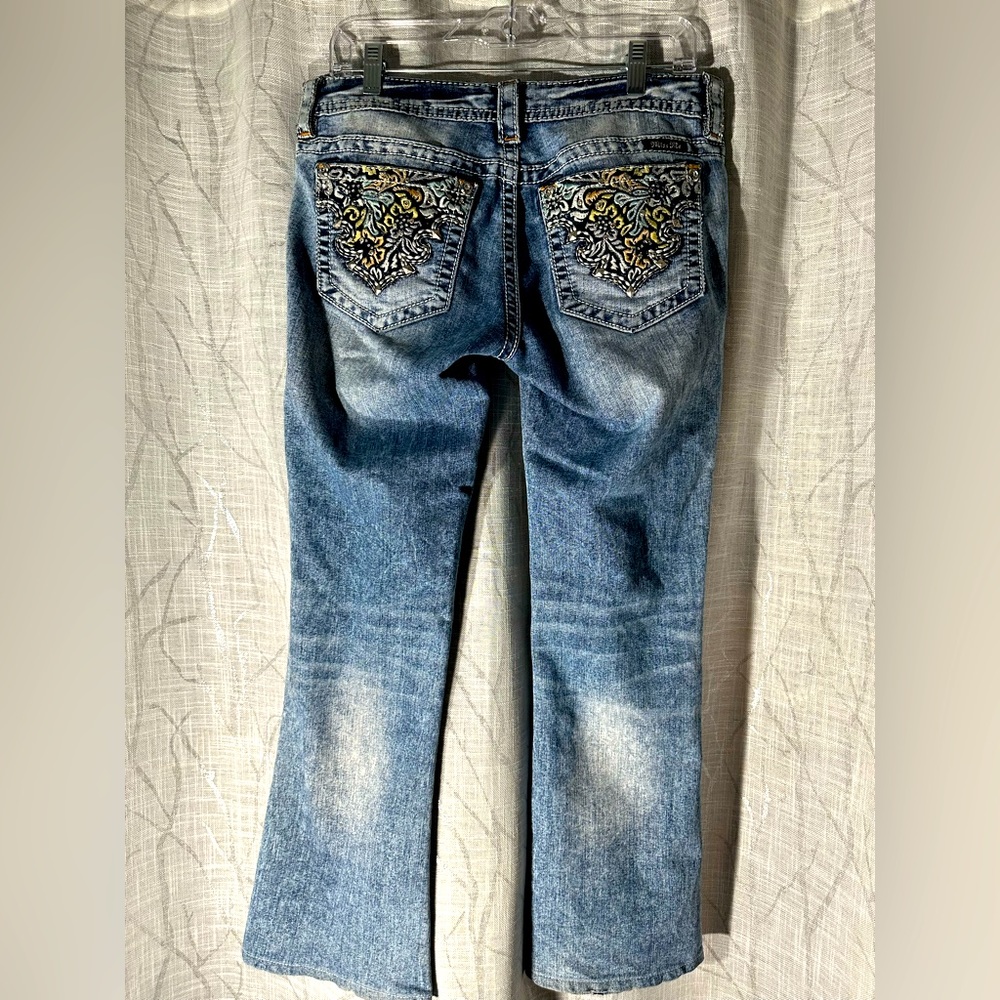 MISS ME DAYDREAM FLOWERS BOOT CUT JEANS - Picture 1 of 13